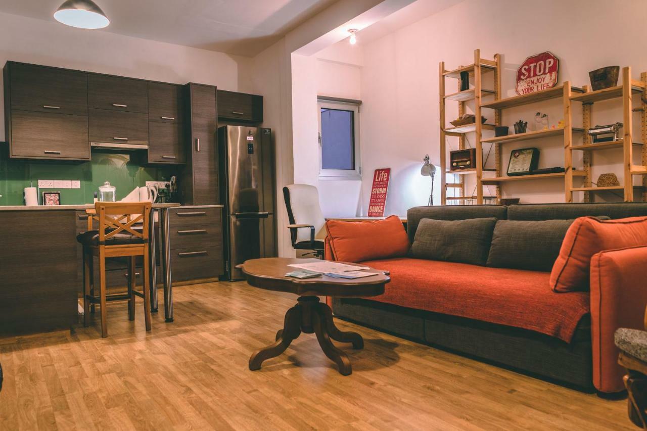 Cozy Flat City Center ニコシア エクステリア 写真